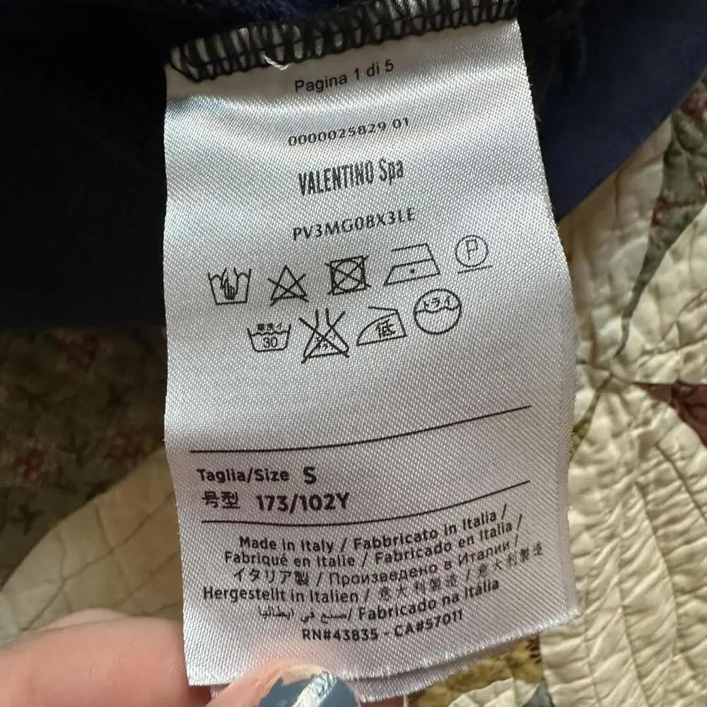 Authentic Valentino luxury navy zip hoodie with red lettering size S - Picture 5 of 7